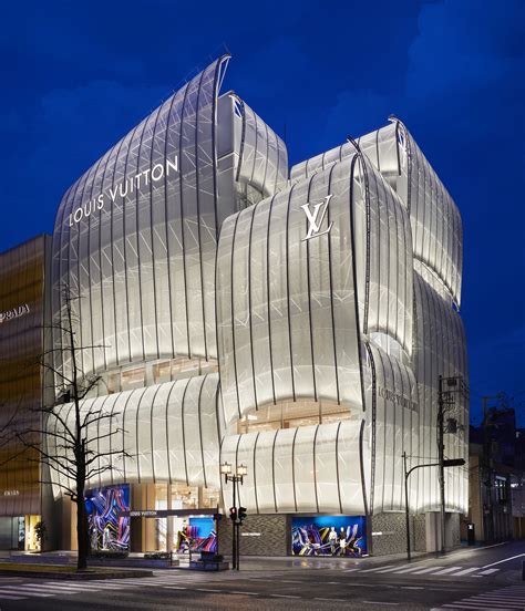 louis vuitton's Osaka